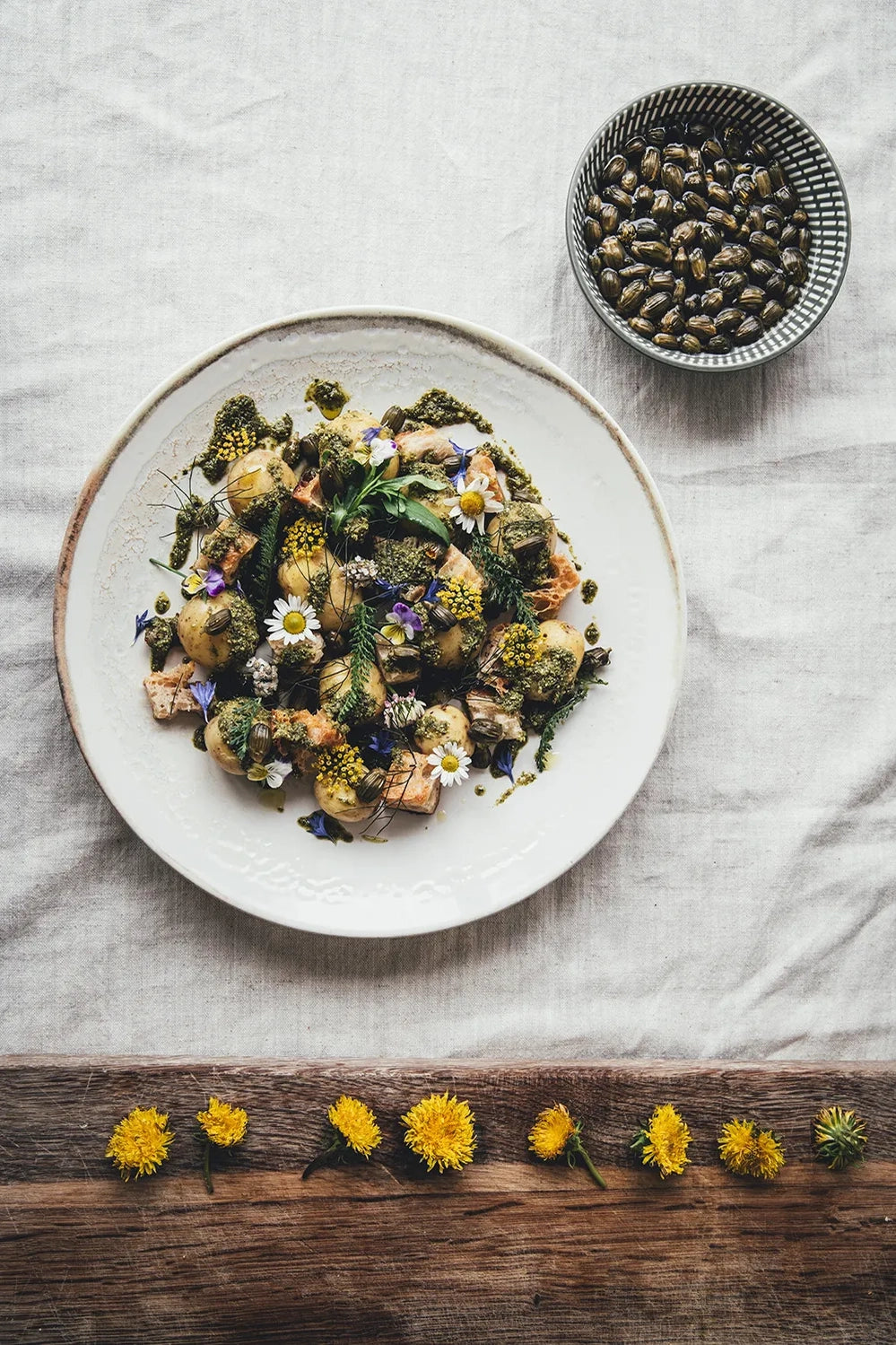 "Fleurs sur une assiette" Ina Niiniketo