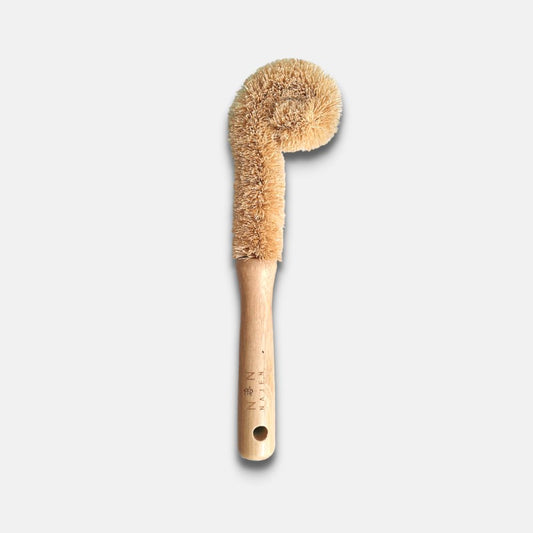 Brosse à vaisselle en bois et noix de coco